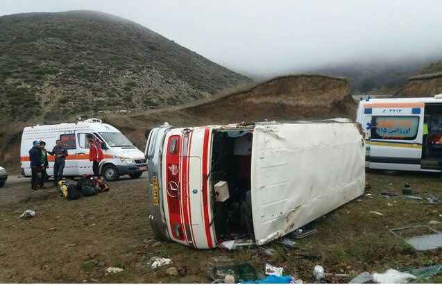 لزوم مجازات متخلفین حادثه جاده ورزقان