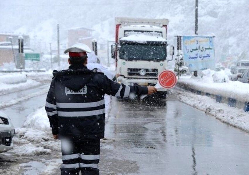 تردد در ۶ جاده اصلی آذربایجان شرقی به کندی انجام می شود