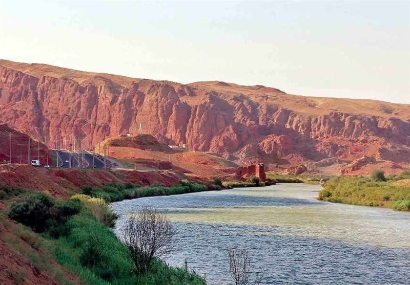 عدم تسریع در انتقال آب ارس نگران‌کننده است