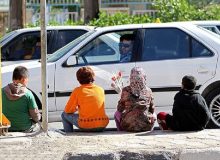 تحصیل و تفریح؛ عطایی که کودکان حاشیه‌نشین تبریز به لقای نان‌آوری می‌بخشند
