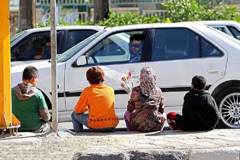 تحصیل و تفریح؛ عطایی که کودکان حاشیه‌نشین تبریز به لقای نان‌آوری می‌بخشند