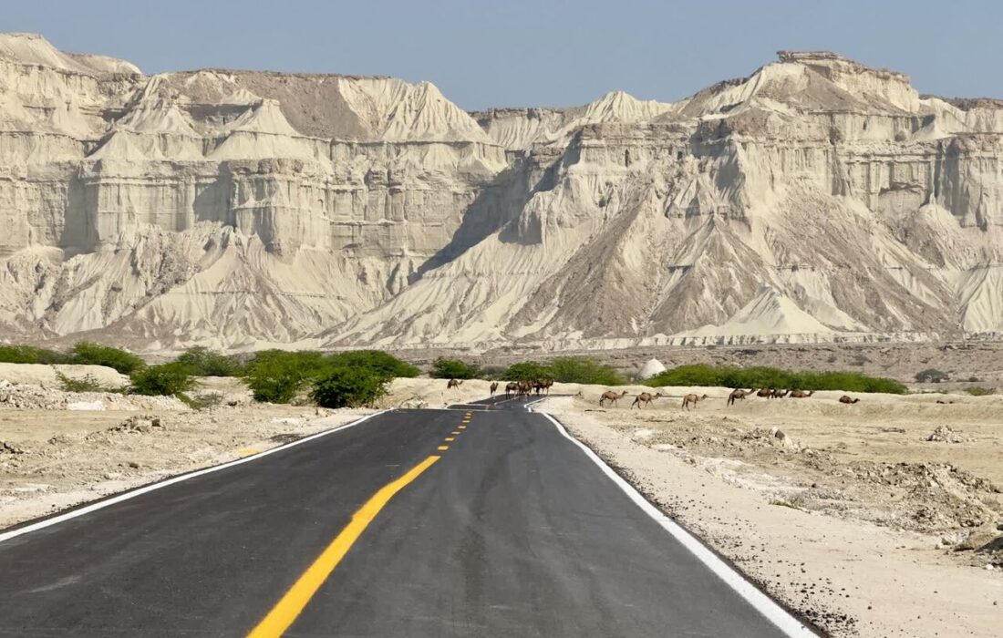 شهرستان میانه نیاز به ساخت ۳۹۸ کیلومتر راه اصلی و فرعی دارد