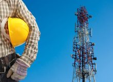 اپراتورهای تلفن همراه در تبریز مشکل محل استقرار دکل دارند