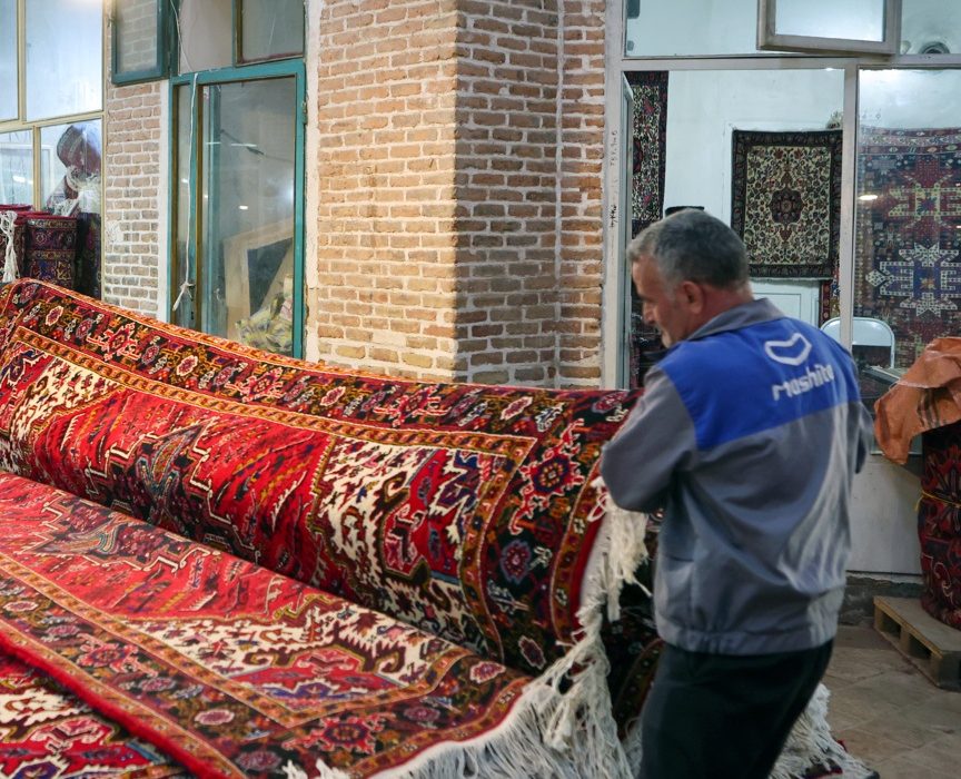 فرش دستباف ایرانی درگیرو دار سیاست‌های داخلی و تغییر سلیقه بازار جهانی