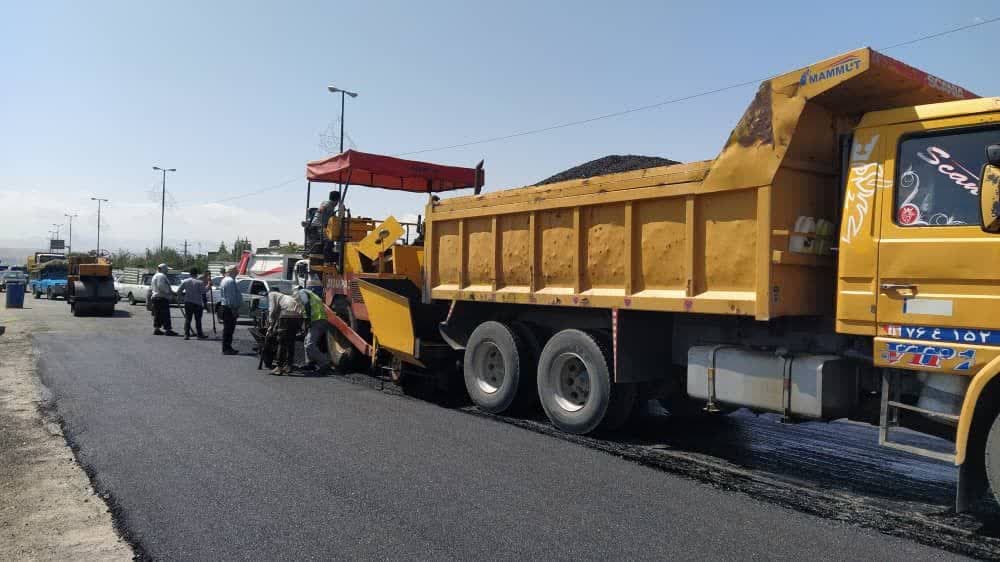 توزیع بیش از 15 هزار تن آسفالت از ابتدای سال جاری در سطح معابر غرب و شمال غرب تبریز
