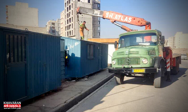 رفع موانع فیزیکی و جمع‌آوری کانکس‌های غیرمجاز در منطقه ۹ آغاز شد