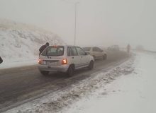رانندگان از تردد در محورهای کوهستانی آذربایجان غربی اجتناب کنند