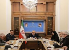 از هیچ تلاشی برای بهبود وضعیت بازنشستگان دریغ نمی‌کنیم