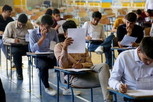 اعلام نحوه برگزاری آزمون های پایانی نیمسال اول ۱۴۰۵-۱۴۰۴ دانشگاه آزاد آذربایجان شرقی