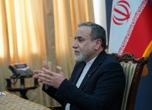 عراقچی: رهبر و رئیس‌جمهور در سلامت هستند