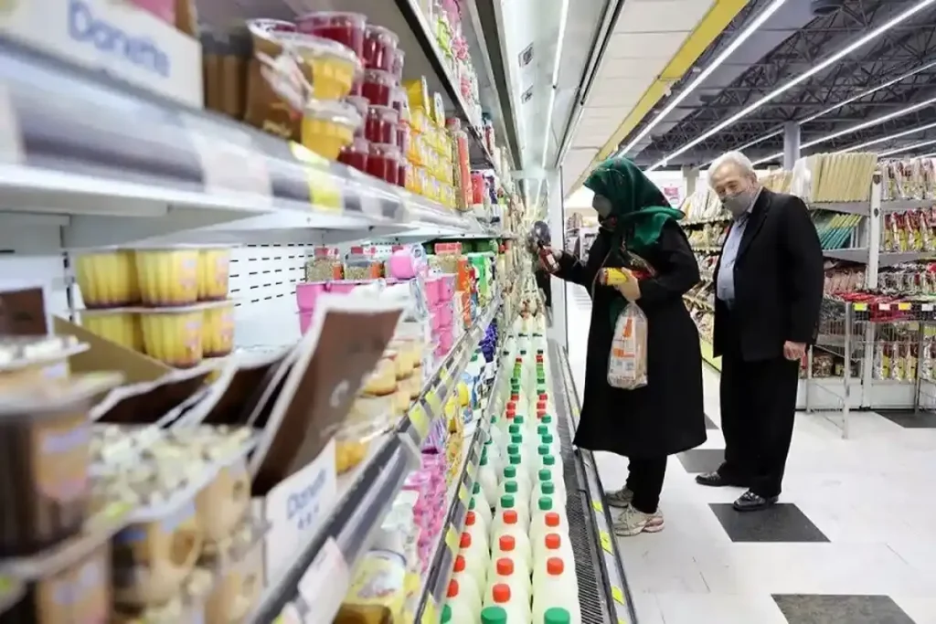 انبارها و سیلوهای کشور مملو از کالاهای اساسی است / مردم نگران نباشند!
