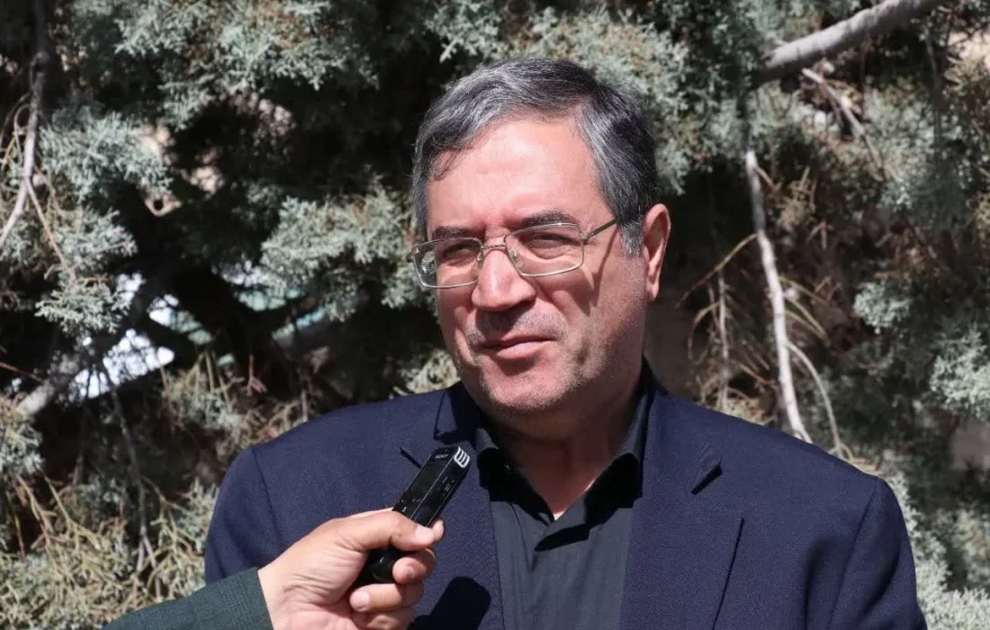 تأمین آمبولانسهای جدید و تکمیل بیمارستان ۴۵۰ تختخوابی ارومیه در دستور کار است