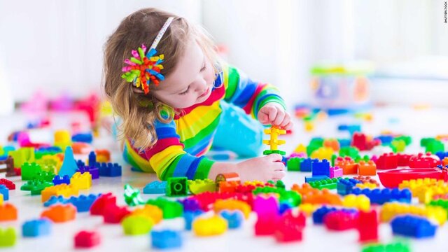 تاثیر بازی در رشد ذهنی، نظمپذیری و بلوغ اجتماعی کودک