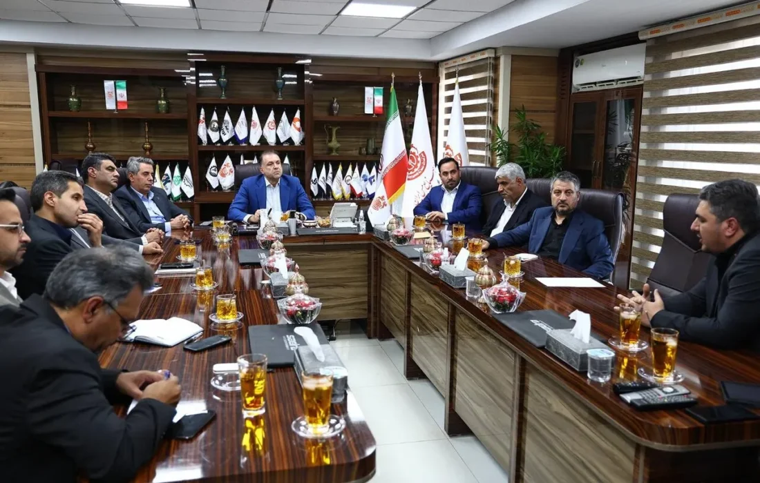 تأکید بر تدوین بسته سیاستی ادغام، توسعه یا انحلال شرکت‌ها با رویکرد سودآوری و تکمیل زنجیره ارزش
