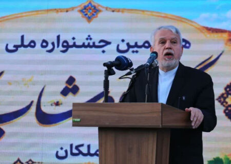 وزیر میراث فرهنگی: تدریس فرهنگ و تمدن آذربایجان در مدارس و دانشگاه‌ها الزامی شود